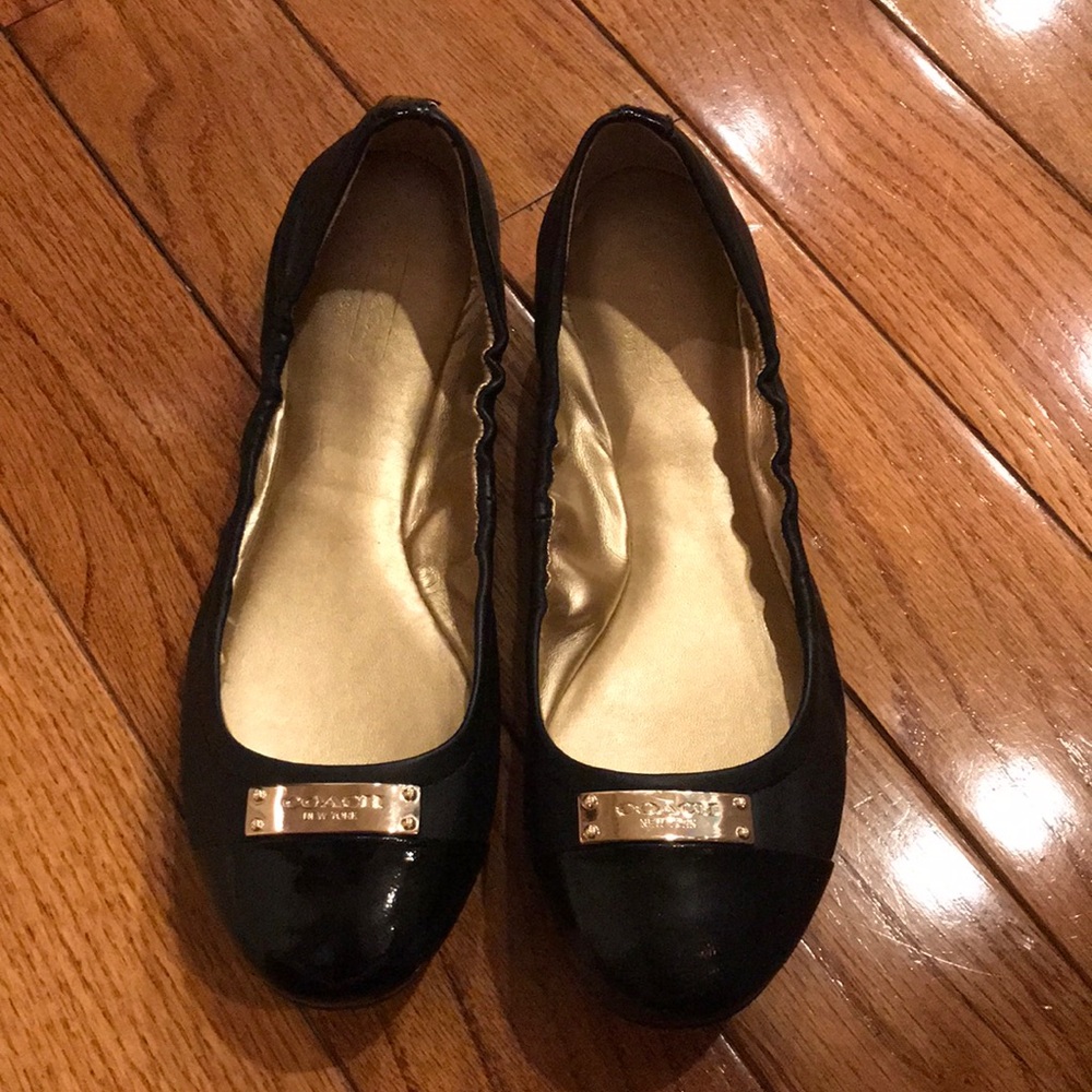 Coach flats